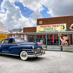 Pink Elephant Antique Mall-Livingston, Illinois