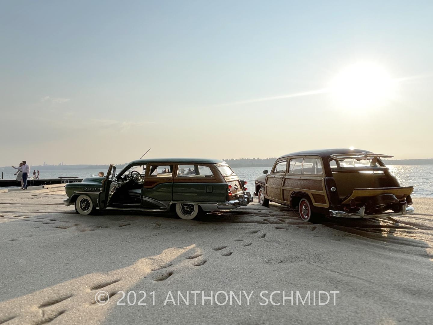 1953 Buick Estate Wagon and 1949 Ford Woody Wagon